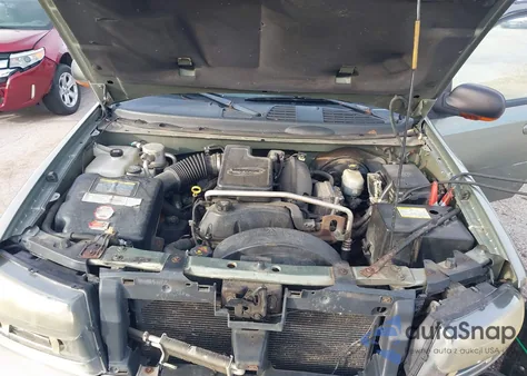 2003 Chevrolet Trailblazer Ltz from USA, damaged, VIN 1GNDT13SX32364874